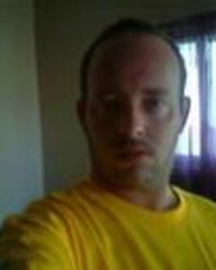 Man, 54. spykedog