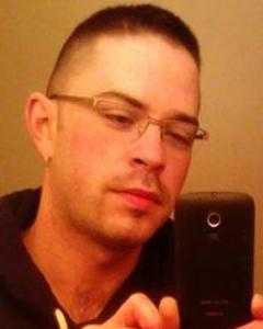 Man, 43. kaustinp