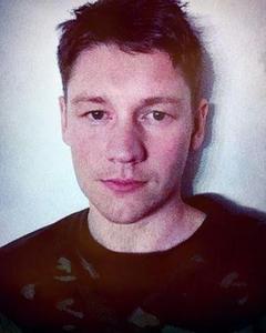 Man, 40. Mic_h6732