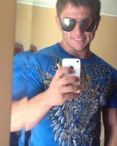 Man, 33. Chris9911408