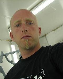 Man, 46. airbrush2007