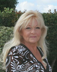 Woman, 68. UrBeachBaby639