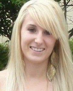 Woman, 45. seeking857575