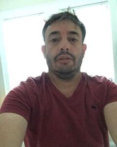 Man, 48. Bernal7640