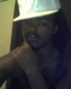 Man, 34. gmac7047