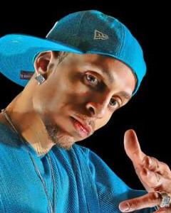 Man, 45. stylez360
