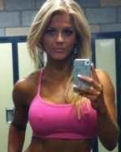 Woman, 33. Angelinajobe8