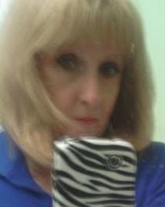 Woman, 65. paris2592735