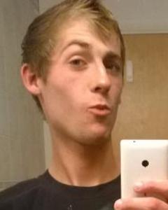 Man, 32. mike69933648