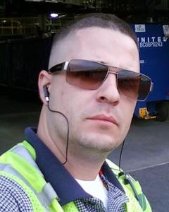 Man, 52. puertaroc36