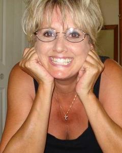 Woman, 70. glade25