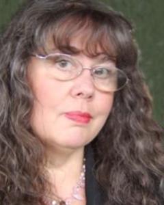 Woman, 68. Punchartqueene