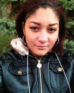 Woman, 33. AlanisHugley2