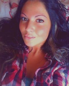 Woman, 43. juoda
