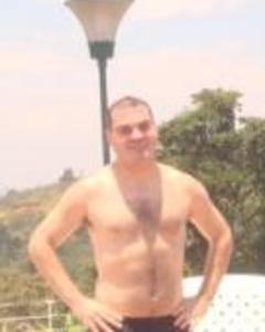 Man, 43. PackageDea4578