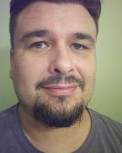 Man, 48. Riverviewm
