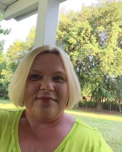 Woman, 57. Sunshine484707