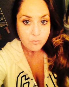 Woman, 41. Tieners