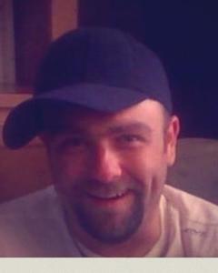 Man, 40. looking0648