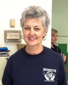 Woman, 72. Elementary8586
