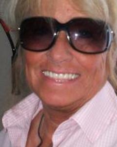 Woman, 72. Ali0351