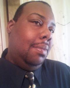Man, 50. MrMakeUWet
