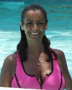 Woman, 61. cortdan21