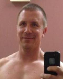 Man, 44. Steminbemin
