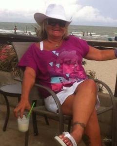 Woman, 69. Dirtdiva5280
