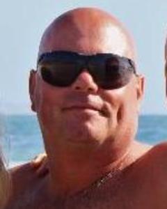 Man, 51. Tweeter6362