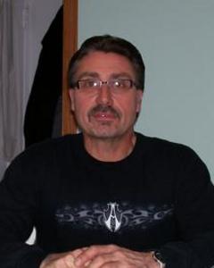 Man, 74. hdultrawide