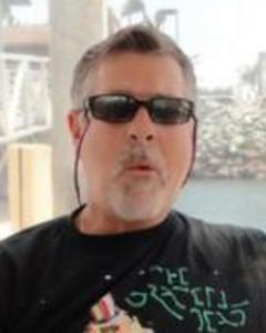 Man, 35. Panociv