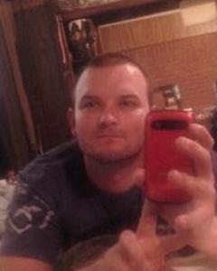 Man, 37. pfield