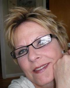 Woman, 70. Deborah7532