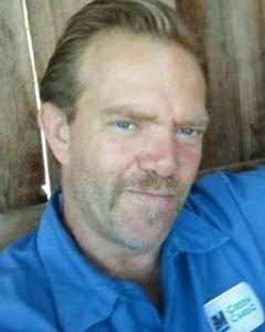 Man, 56. skinzer