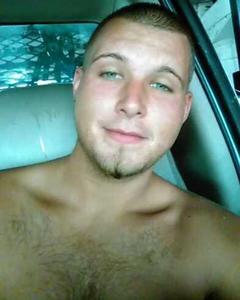 Man, 31. Chris_m5525