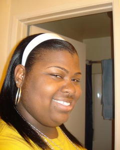 Woman, 38. Cute_Face590