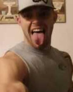 Man, 31. arms3577