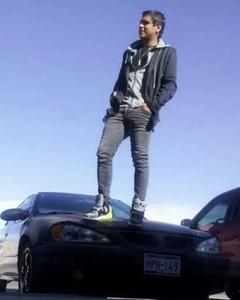Man, 30. chuyone