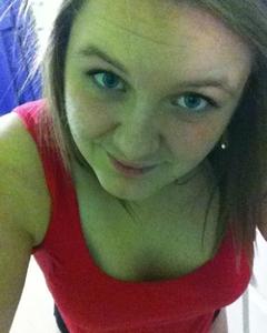 Woman, 32. Danielle5516