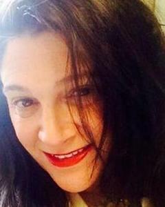 Woman, 47. Lucie000124