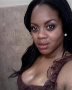 Woman, 38. Prettyinoscent