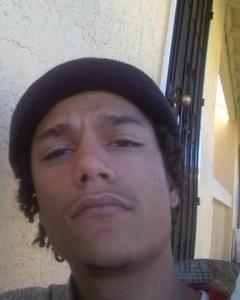 Man, 35. fieldboi