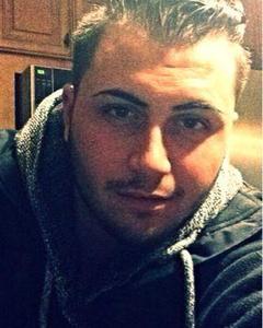 Man, 32. Bennyfro