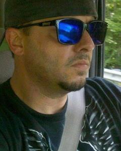 Man, 52. robbiejr190284