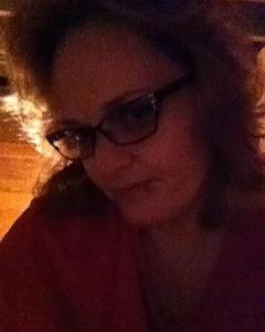 Woman, 50. Rednrecked