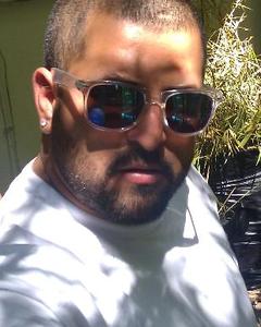 Man, 44. calala