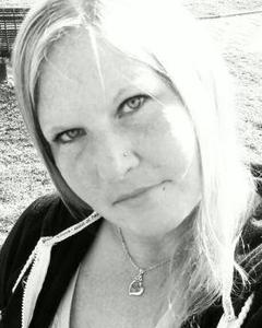 Woman, 45. tattooedheart