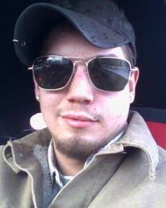 Man, 31. garage_junky