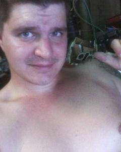 Man, 37. happy_to_m7268